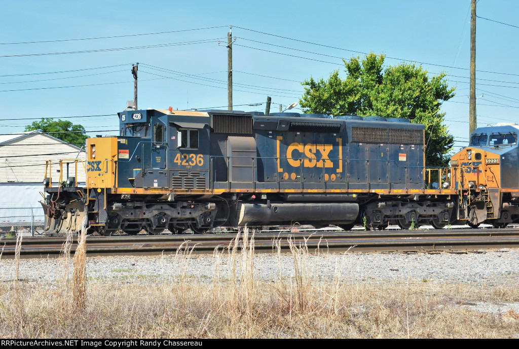 CSXT 4236